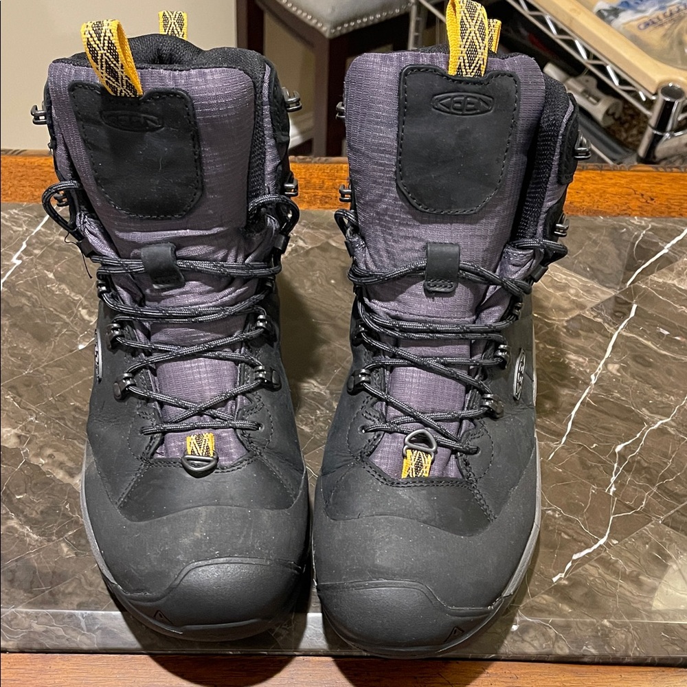 KEEN Men's Black and Gray Rain Boots